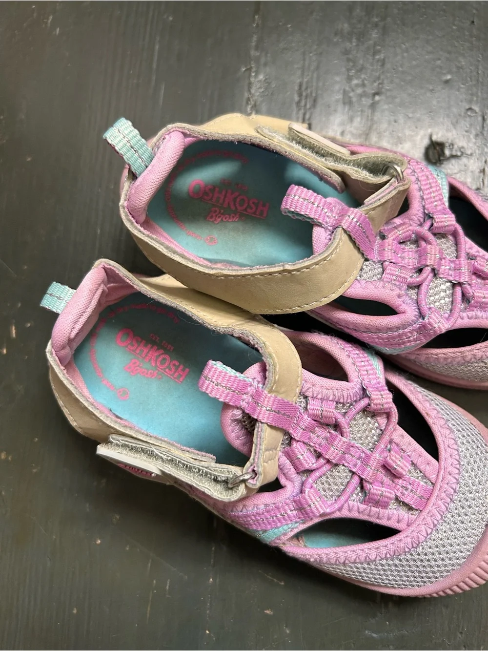 OshKosh Everplay Flexible Outsole Bump Toe‎ Sandal Toddler Size 9 Pink Water